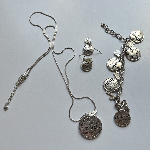 Brighton Have Yourself Merry Christmas Little Christmas Let it‎ Snow Set Jewelry - Picture 1 of 6